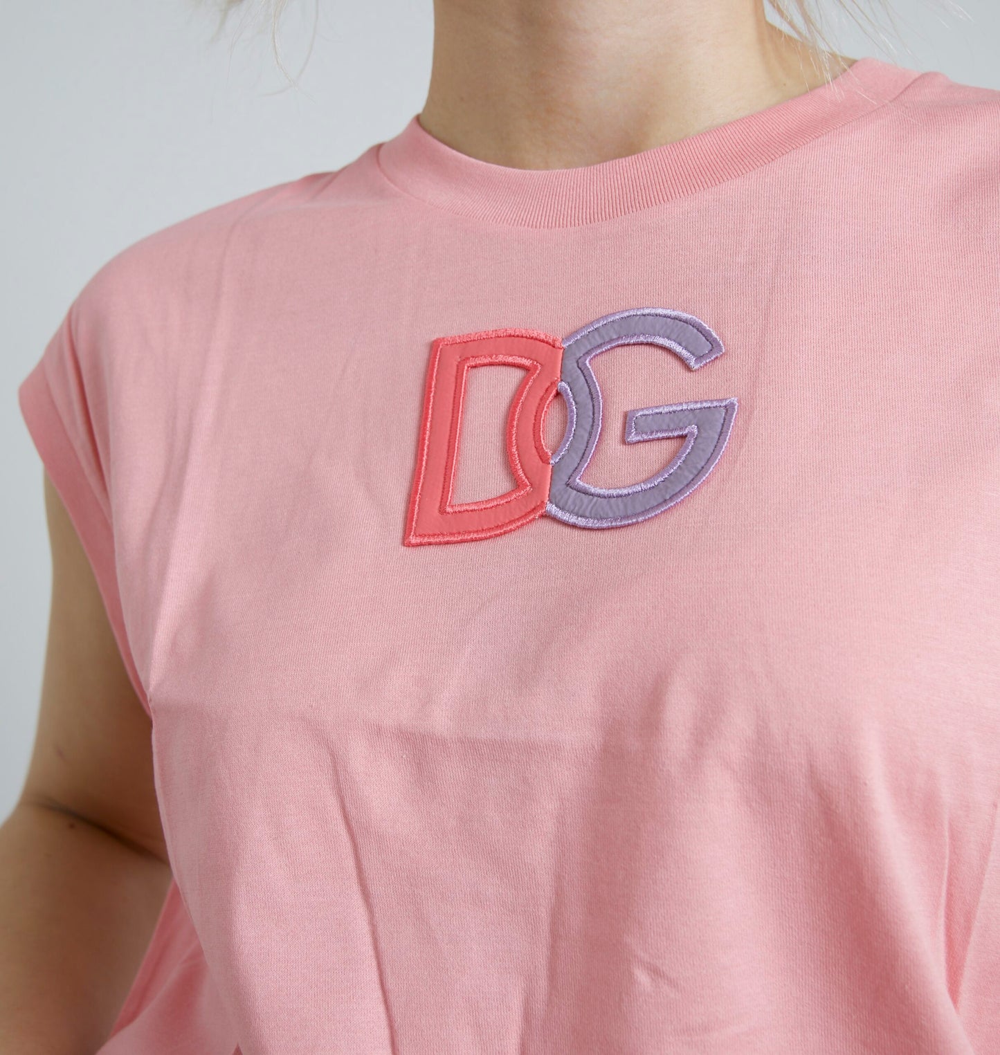 Dolce & Gabbana – Tank-T-Shirt mit Rundhalsausschnitt und DG-Logo aus rosa Baumwolle