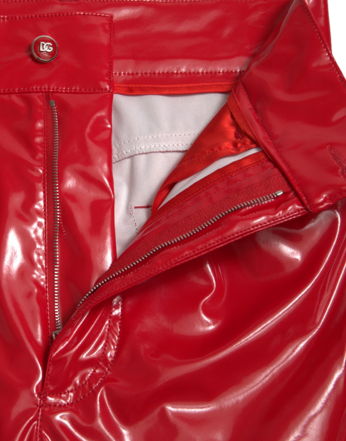 Dolce & Gabbana – Glänzend rote Skinny-Hose mit hoher Taille