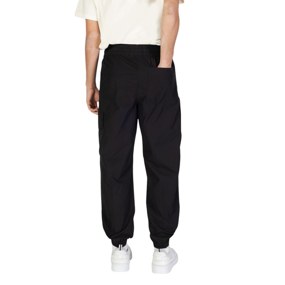 Calvin Klein Jeans – Schwarze Jogginghose aus Baumwolle