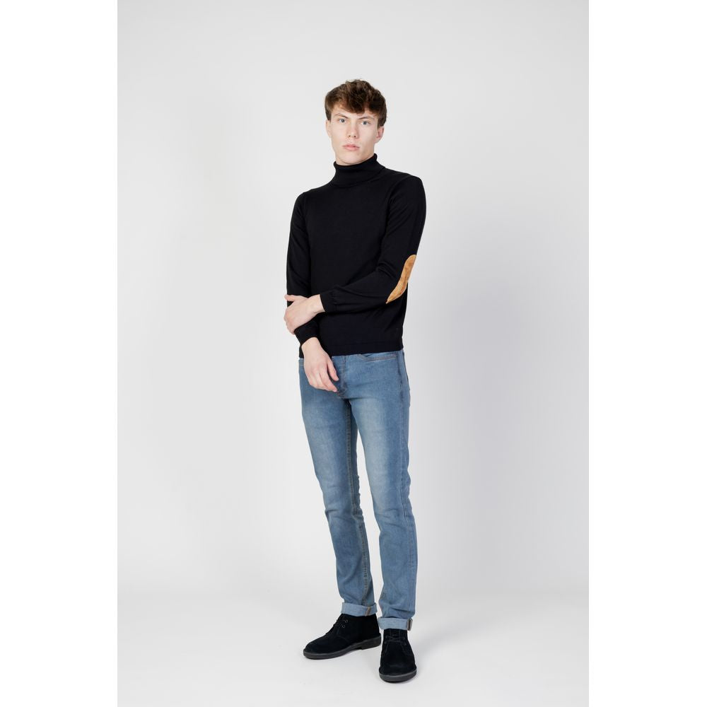 Alviero Martini Prima Classe Rollkragenpullover aus schwarzer Viskose