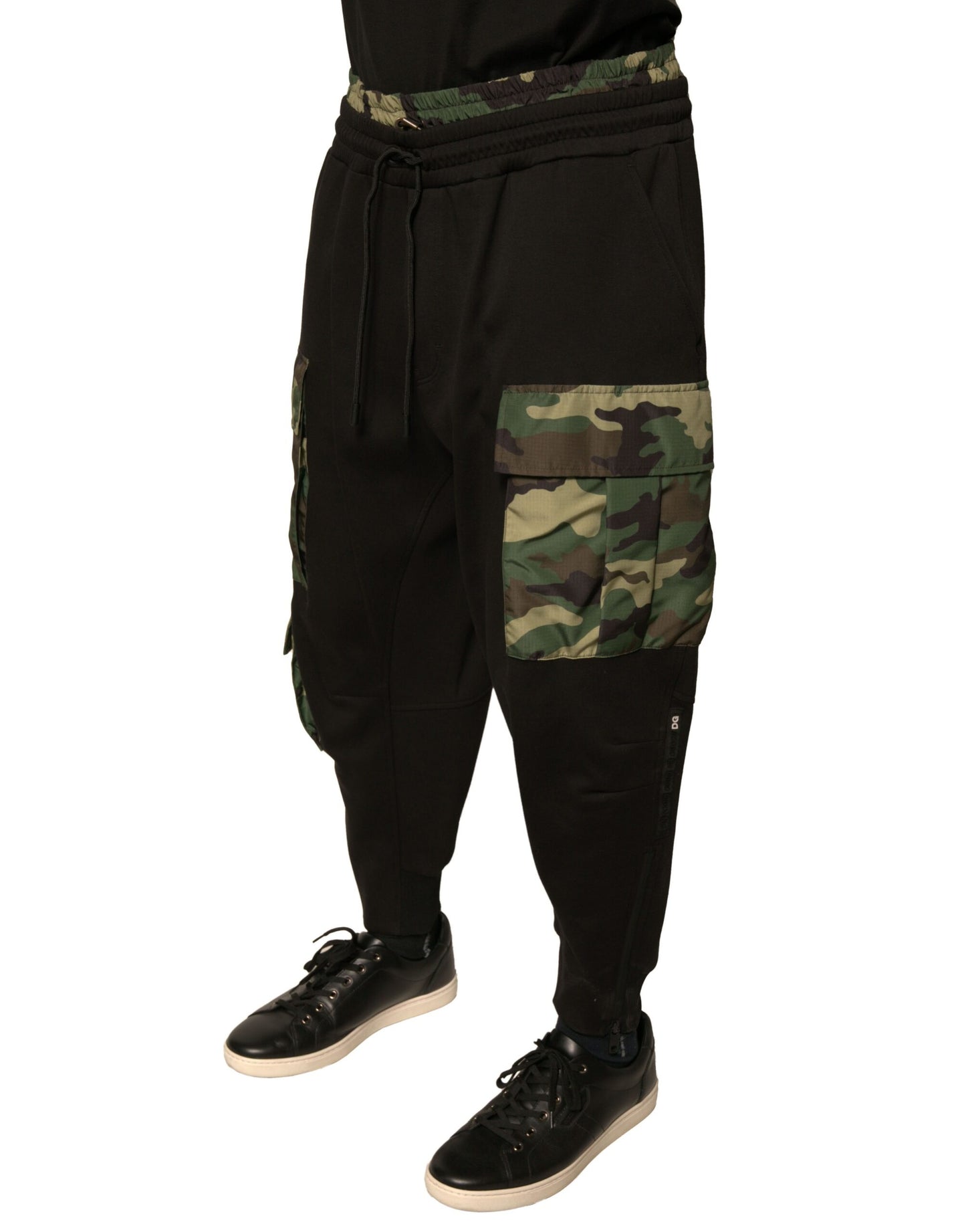 Dolce & Gabbana – Schwarze Cargo-Jogginghose aus Baumwolle mit Camouflage-Muster