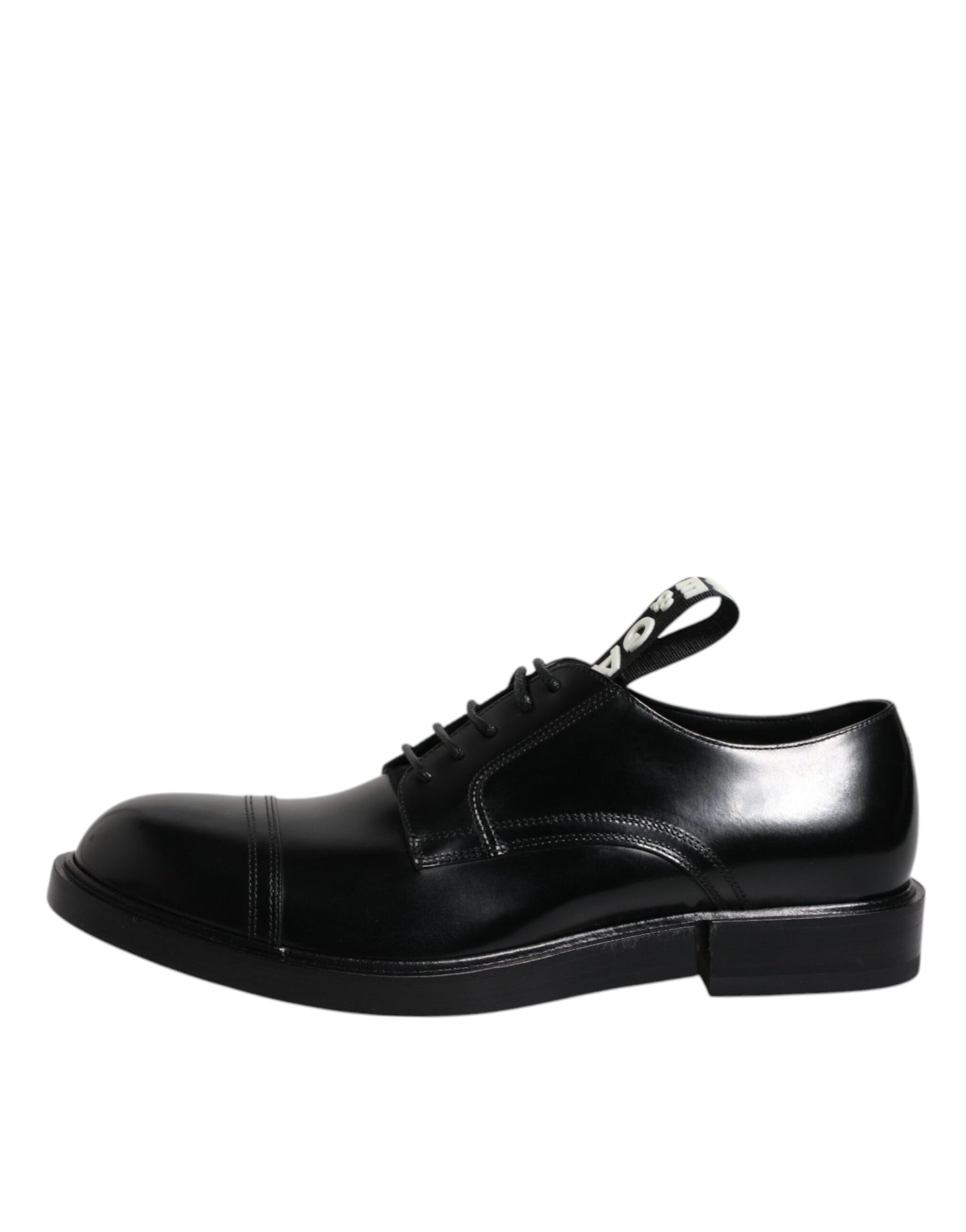 Dolce & Gabbana – Derby-Schnürschuhe aus schwarzem Lackleder
