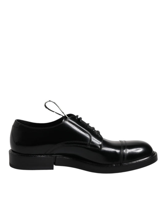 Dolce & Gabbana – Derby-Schnürschuhe aus schwarzem Lackleder