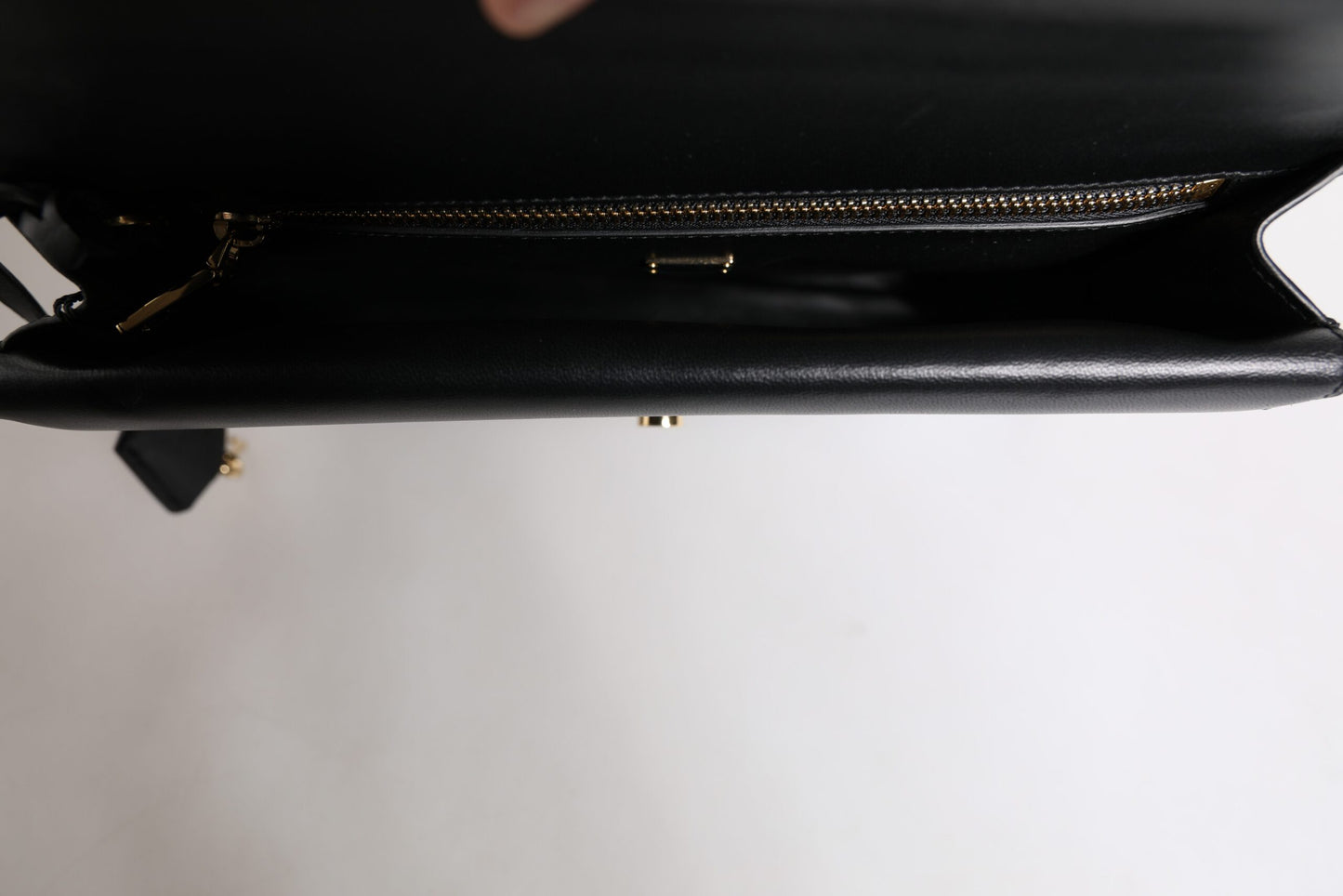 Dolce & Gabbana – Dokumenten-Aktentasche aus schwarzem Leder mit Logo-Plakette