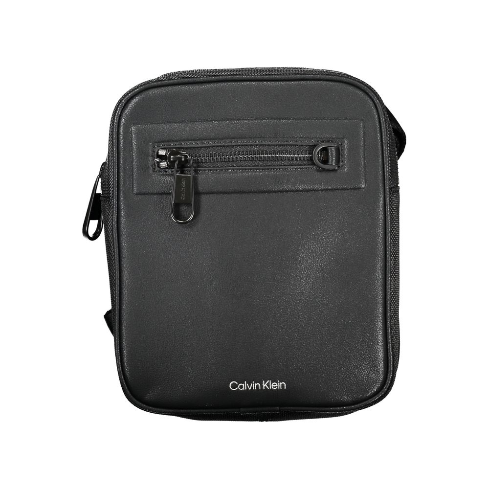 Calvin Klein – Elegante schwarze Umhängetasche mit kontrastierenden Details