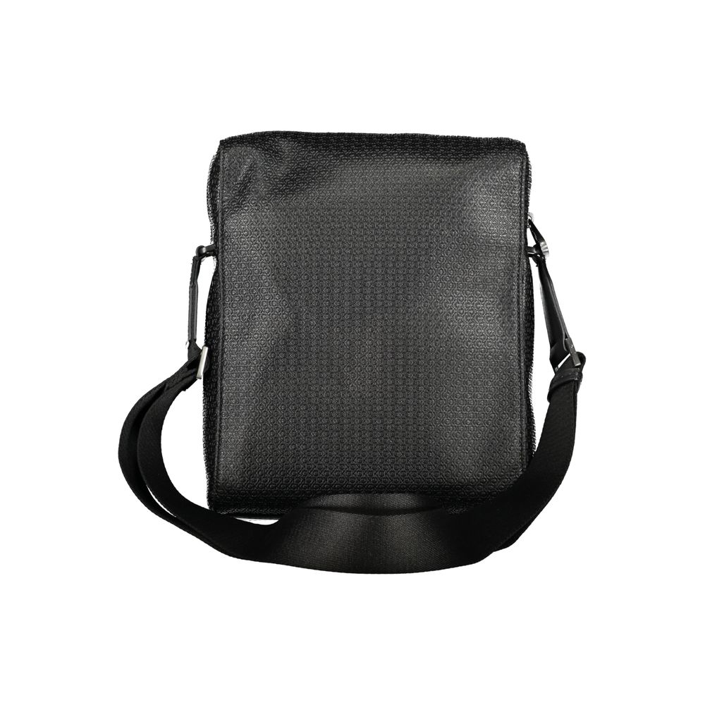 Calvin Klein – Umweltfreundliche, elegante schwarze Umhängetasche