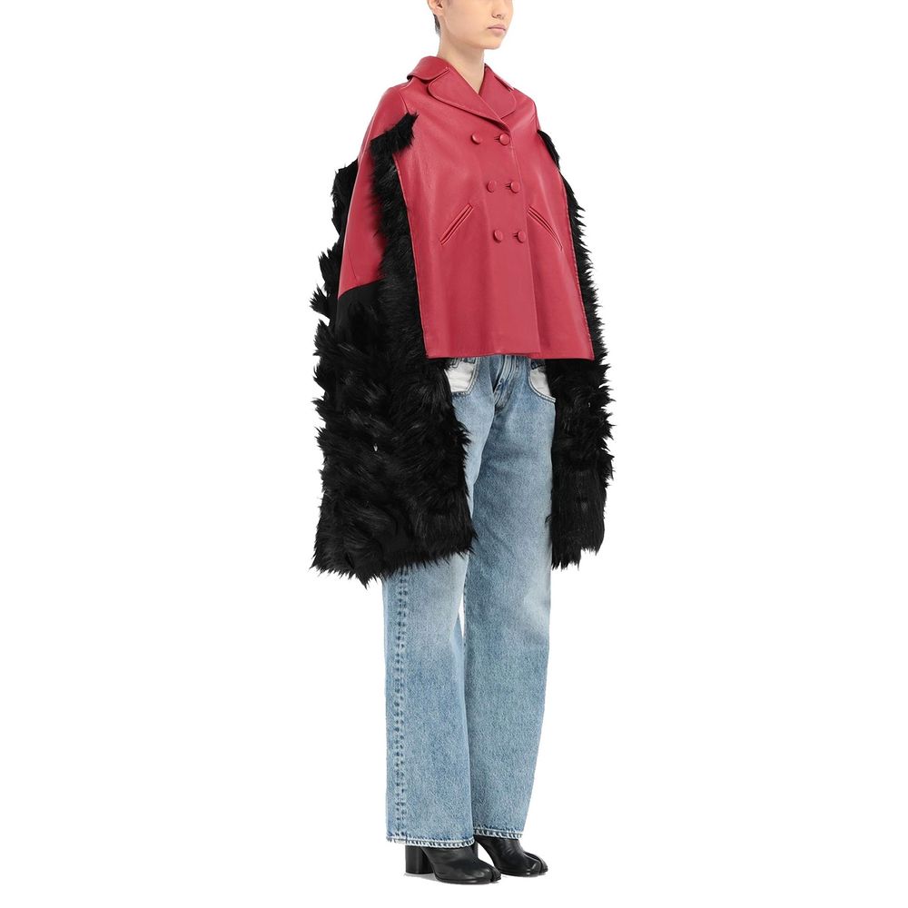 Maison Margiela – Cape-Jacke aus Leder mit Kunstpelzbesatz