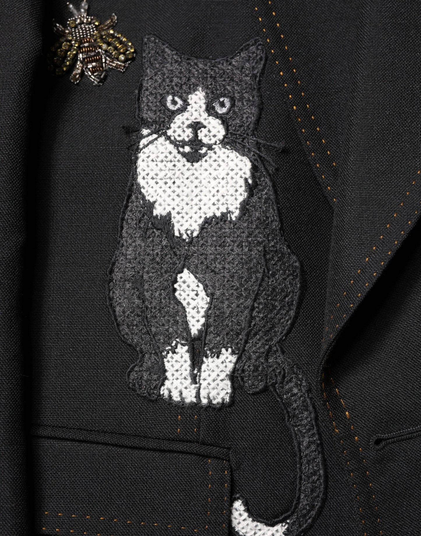Dolce & Gabbana – Schwarzer Anzug-Blazer mit Bienenkronenverzierung