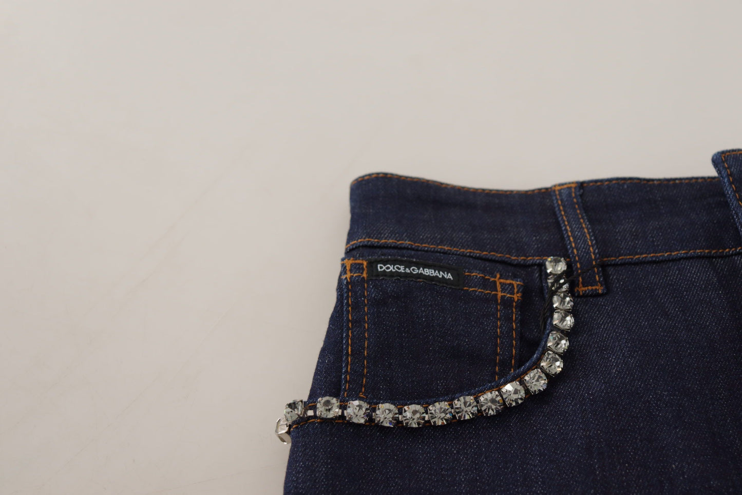 Dolce &amp; Gabbana – Hotpants-Shorts aus Stretch-Denim mit Kristallen in Blau