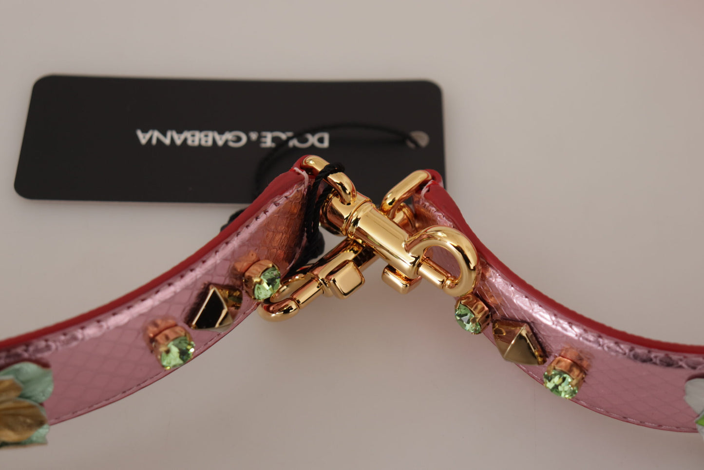 Dolce &amp; Gabbana – Schultergurt aus metallischem rosa Leder mit Nieten