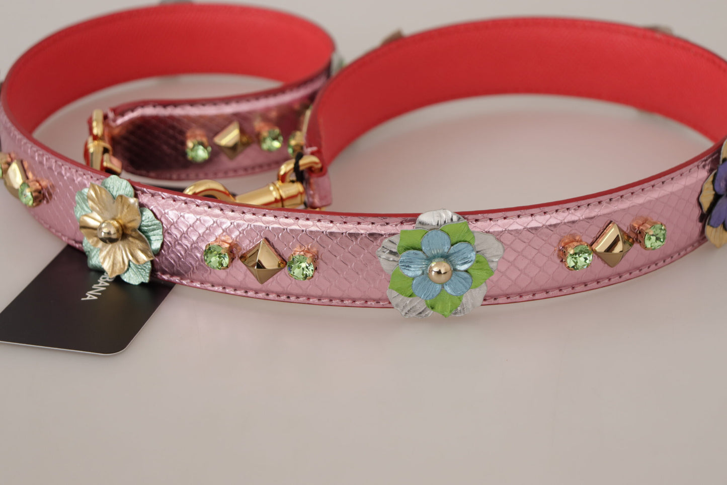 Dolce &amp; Gabbana – Schultergurt aus metallischem rosa Leder mit Nieten