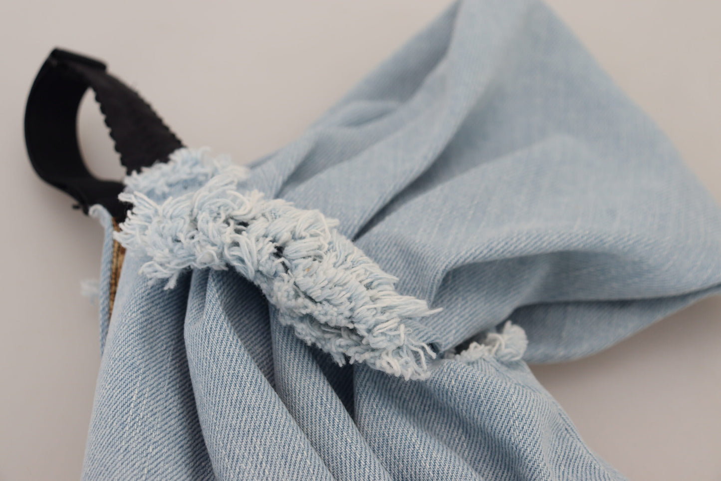 Dolce &amp; Gabbana – Zweifarbiges blaues Patchwork-Minikleid aus Denim