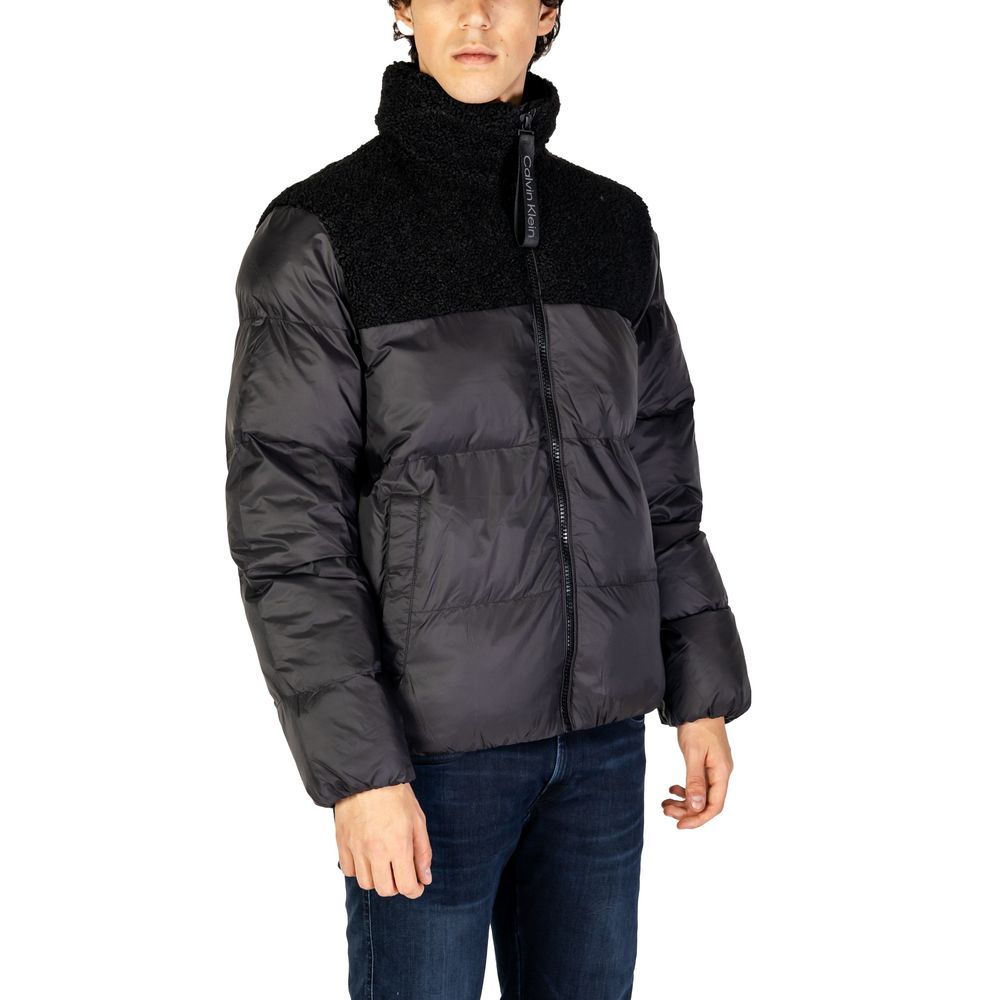 Calvin Klein Jeans – Schwarze Jacken und Mäntel aus recyceltem Polyester