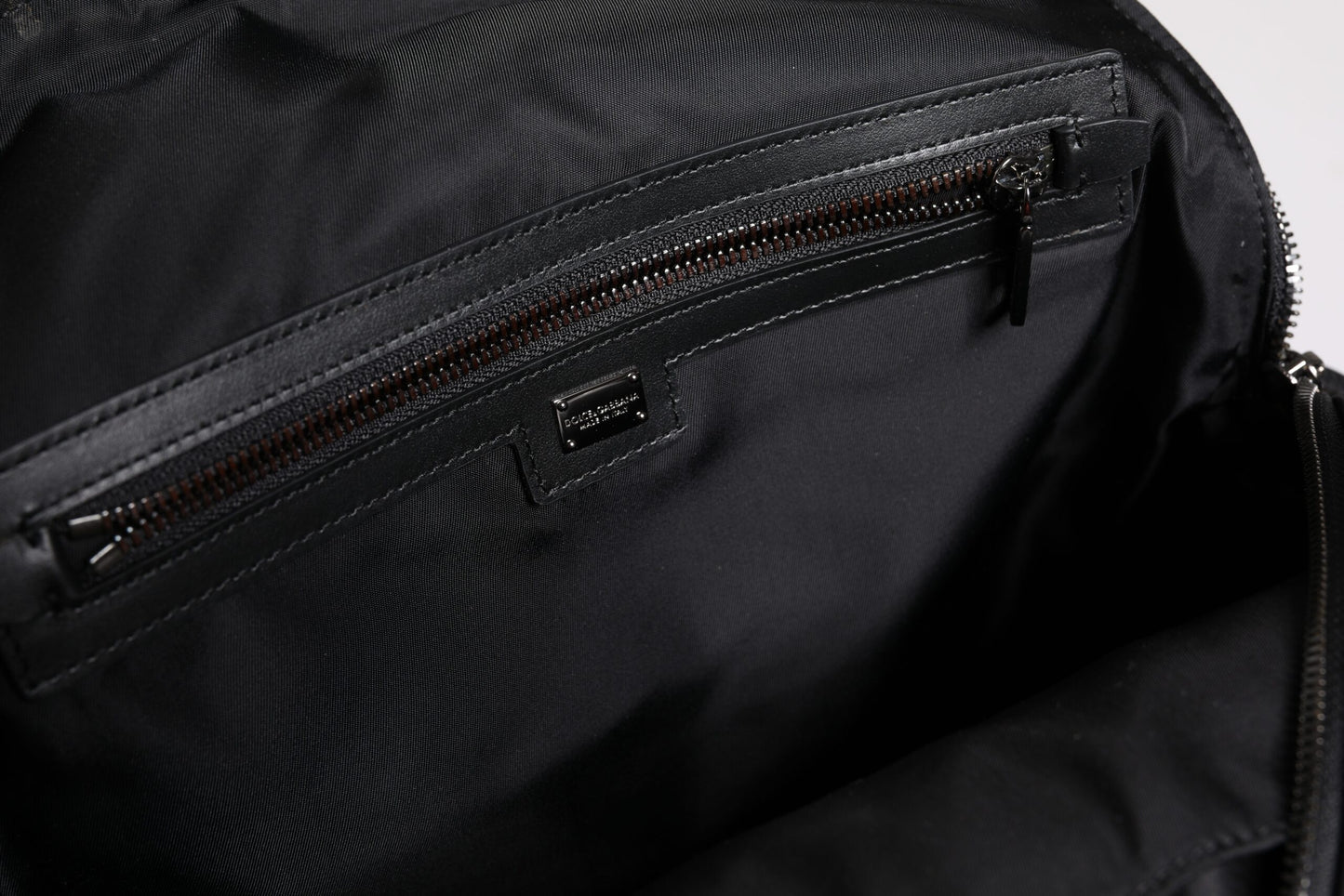 Dolce &amp; Gabbana Mehrfarbiger Rucksack mit Leopardenmuster und DG-Logo-Plakette für Männer