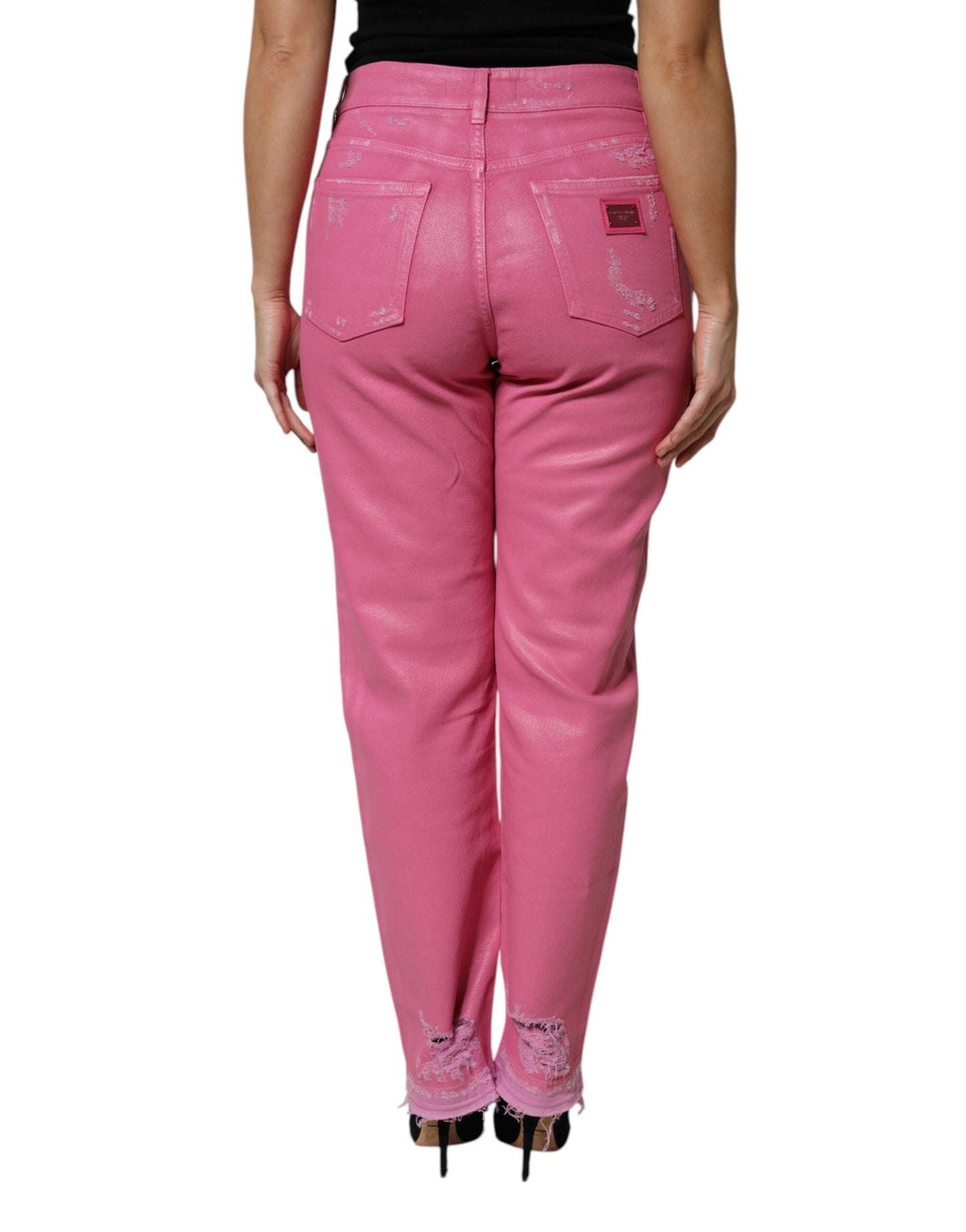 Dolce &amp; Gabbana – Zerfetzte, konisch zulaufende Jeans aus Denim mit mittlerer Taille in Rosa