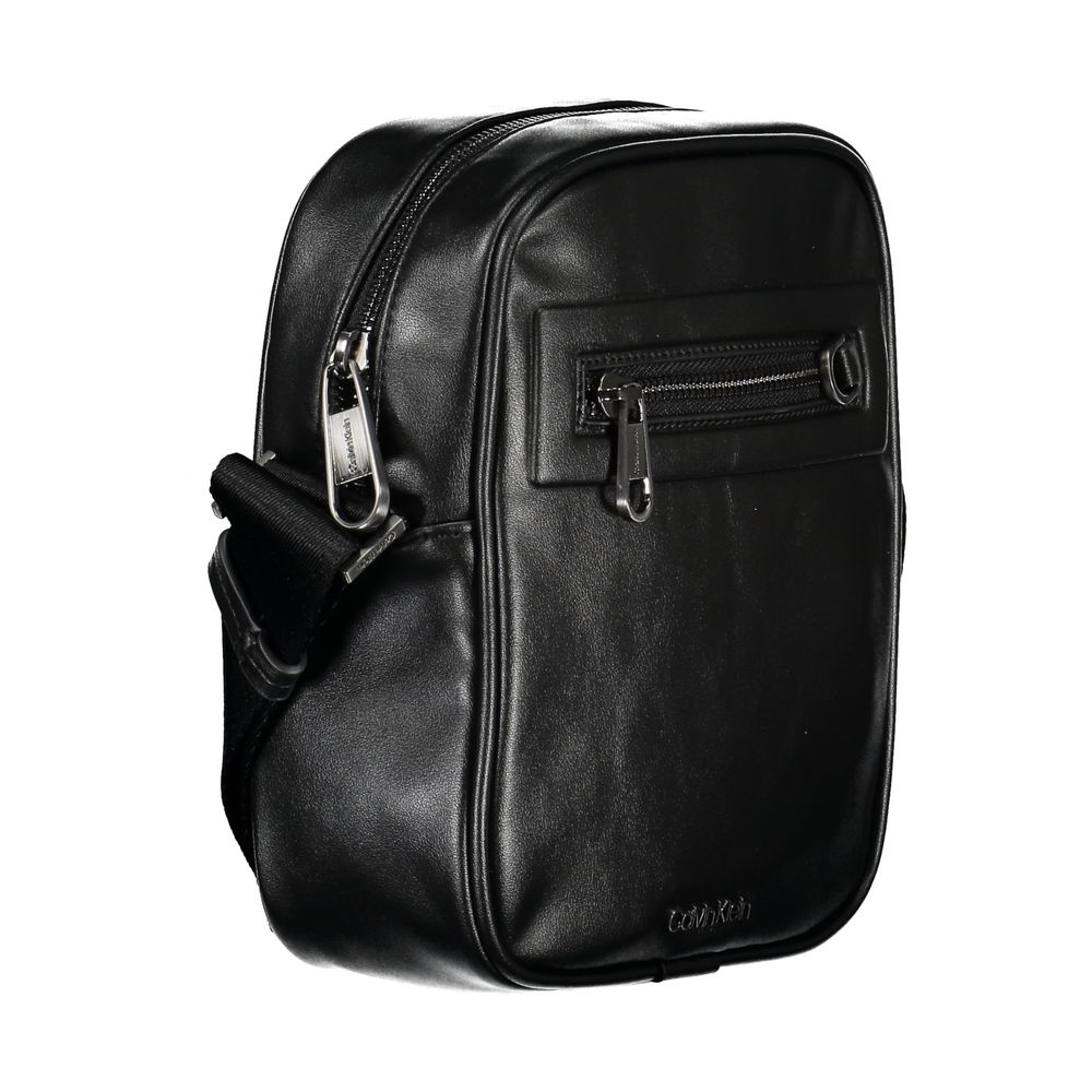 Calvin Klein Sleek Urban Schwarze Umhängetasche