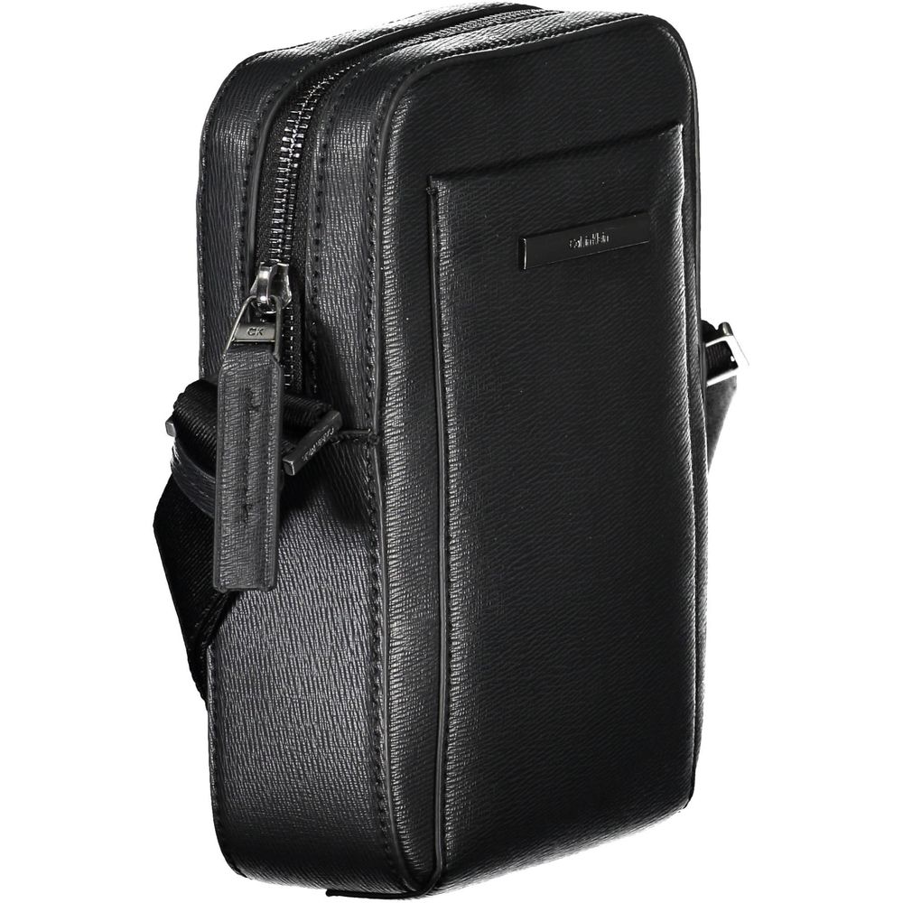 Calvin Klein – Elegante schwarze Umhängetasche mit eleganten Details