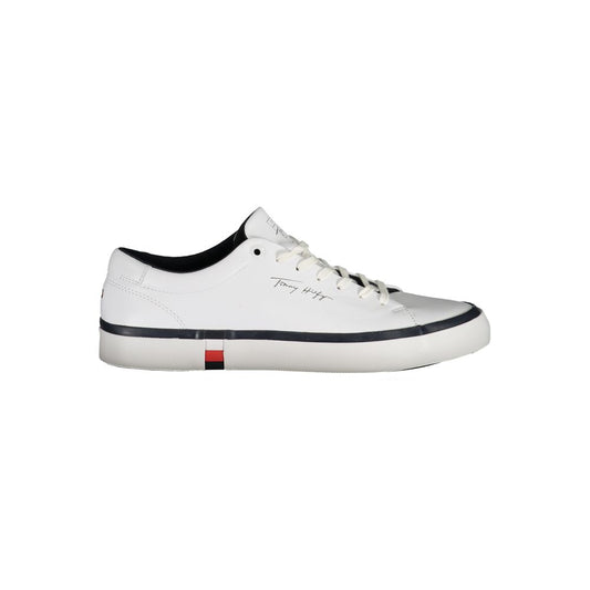 Tommy Hilfiger: Bringen Sie Ihr Spiel mit stylischen weißen Sneakers auf ein neues Niveau