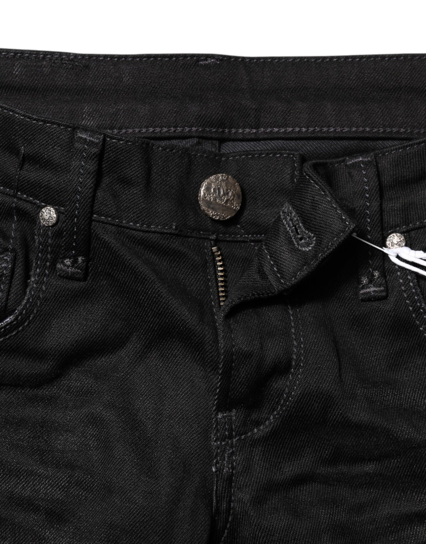 Acht – Schwarze Slim Fit-Jeans aus Baumwolle mit niedriger Taille