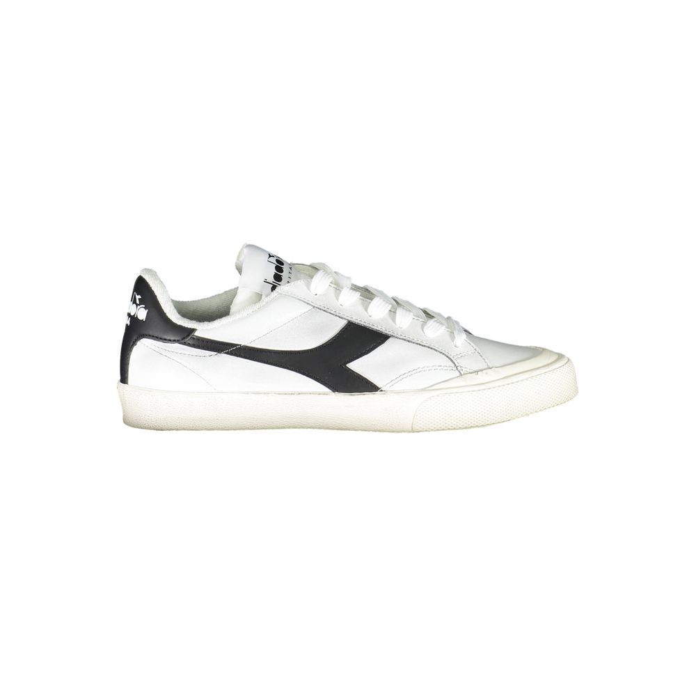 Diadora – Sneaker aus weißem Stoff
